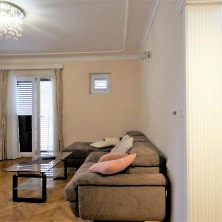 Apartment Glomazic Budva Buitenkant foto