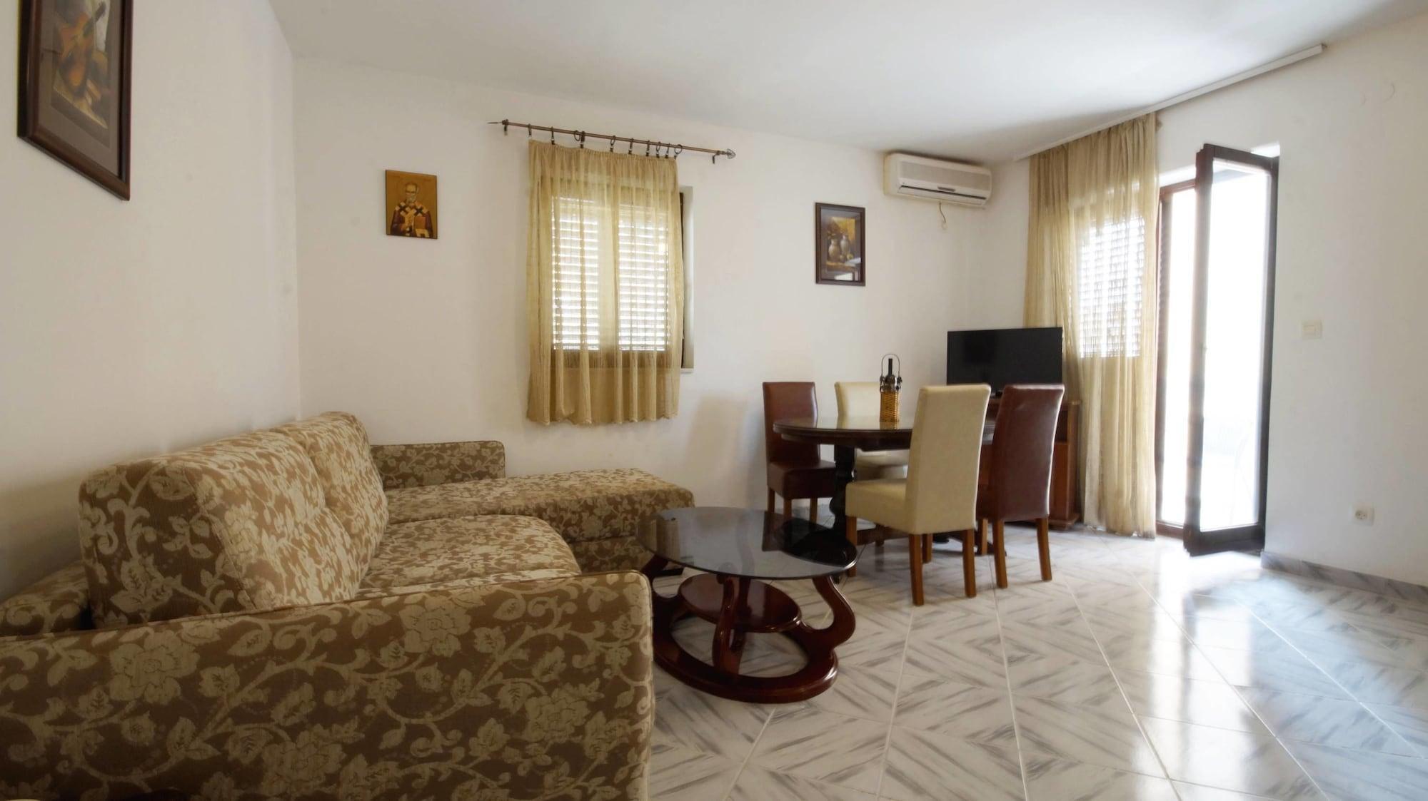 Apartment Glomazic Budva Buitenkant foto