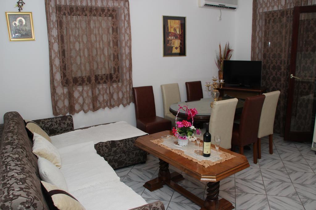 Apartment Glomazic Budva Kamer foto