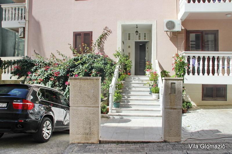 Apartment Glomazic Budva Buitenkant foto