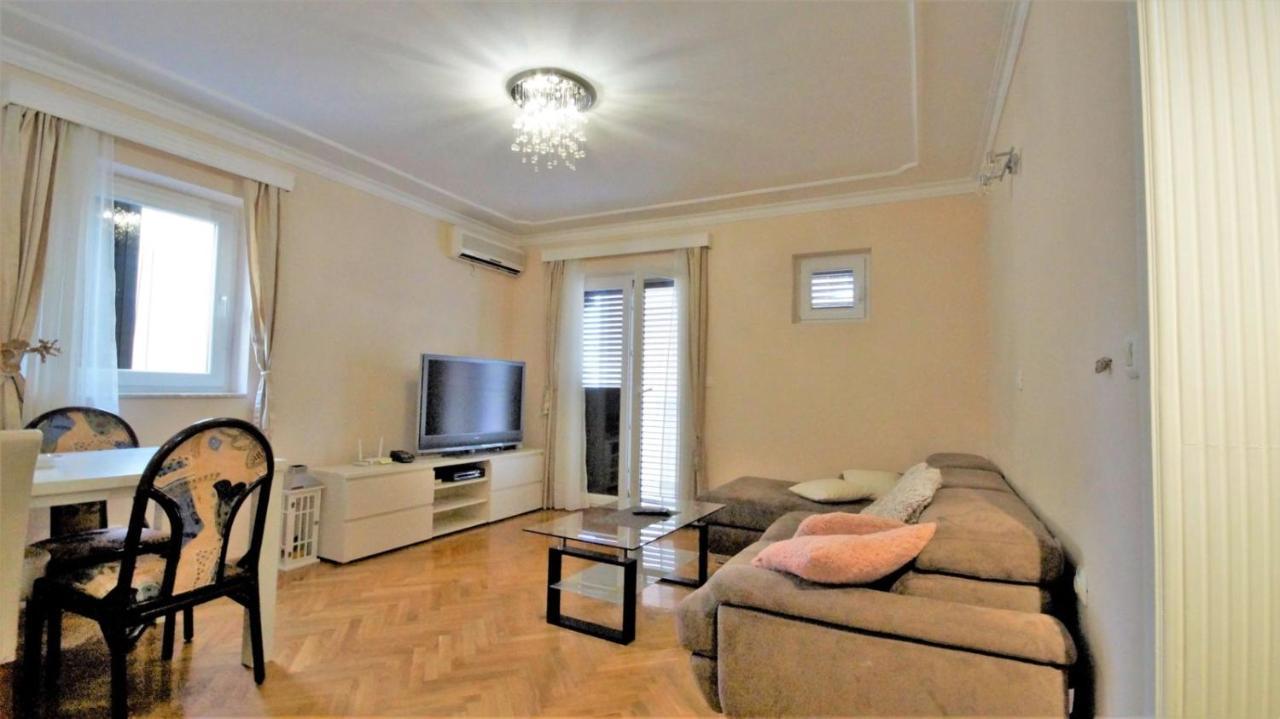 Apartment Glomazic Budva Buitenkant foto